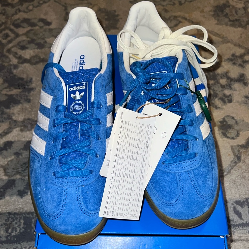 Adidas Gazelle Sneakers. Size 5 1/2 men’s. Color is Blue. Never worn.
